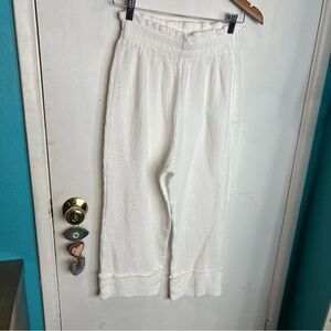 The handloom Los Angeles waffle knit cropped paper bag waist